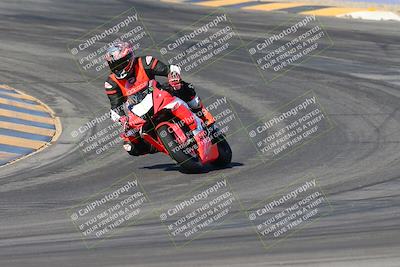 media/Jan-10-2025-CVMA Friday Practice (Fri) [[489e0da257]]/Group 4 and Trackday/Session 3 (Turns 9 and 10)/